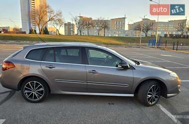 Универсал Renault Laguna 2013 в 