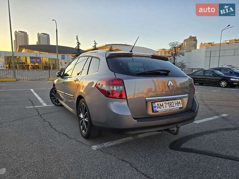 Універсал Renault Laguna 2013 в Києві