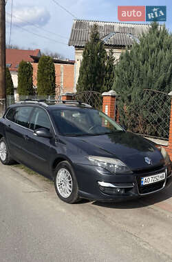 Универсал Renault Laguna 2012 в Тячеве