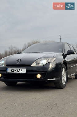 Лифтбек Renault Laguna 2008 в 