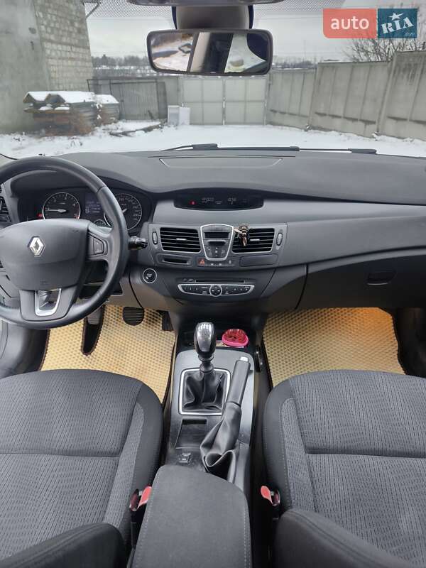 Ліфтбек Renault Laguna 2008 в Тернополі фото 16 Ліфтбек Renault Laguna 2008 в Тернополі