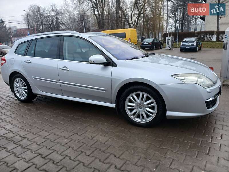 Універсал Renault Laguna 2010 в Чернівцях фото 12 Універсал Renault Laguna 2010 в Чернівцях