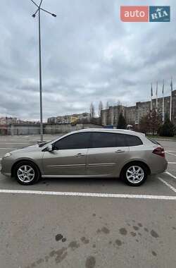 Универсал Renault Laguna 2011 в 
