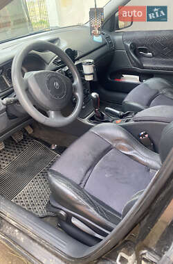 Лифтбек Renault Laguna 2003 в 