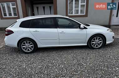 Універсал Renault Laguna 2010 в Чернівцях