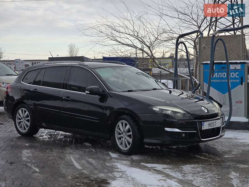 Универсал Renault Laguna 2010 в 