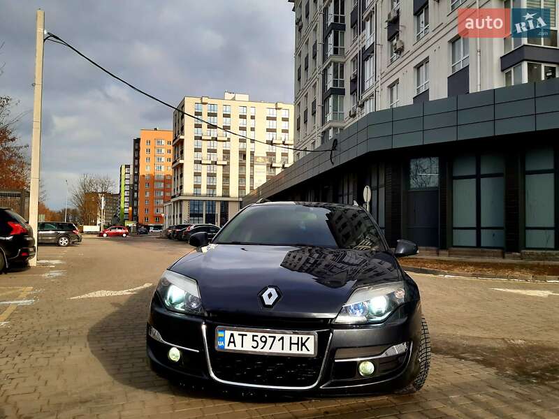 Универсал Renault Laguna 2011 в Богородчанах