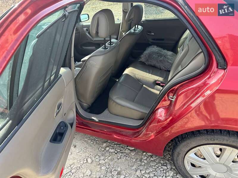 Ліфтбек Renault Laguna 2005 в Львові фото 10 Ліфтбек Renault Laguna 2005 в Львові