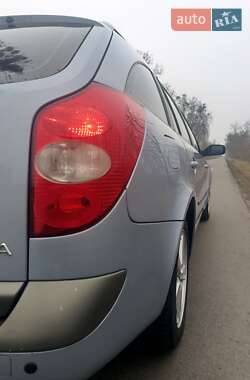 Универсал Renault Laguna 2002 в 