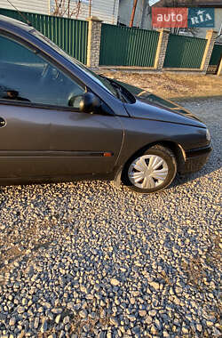 Ліфтбек Renault Laguna 1996 в Самборі