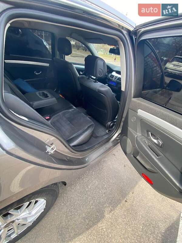 Универсал Renault Laguna 2007 в Сарнах
