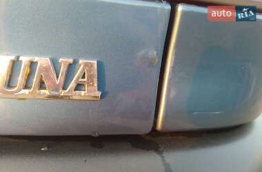 Лифтбек Renault Laguna 1994 в 