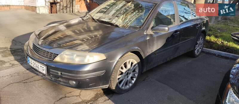 Ліфтбек Renault Laguna 2002 в Києві