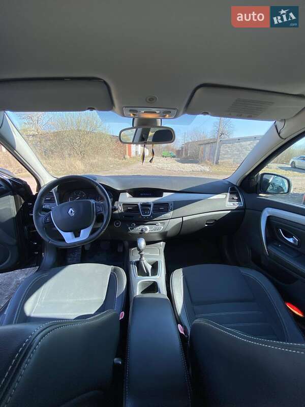 Универсал Renault Laguna 2011 в Бродах