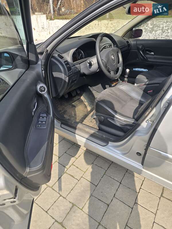 Универсал Renault Laguna 2006 в Львове