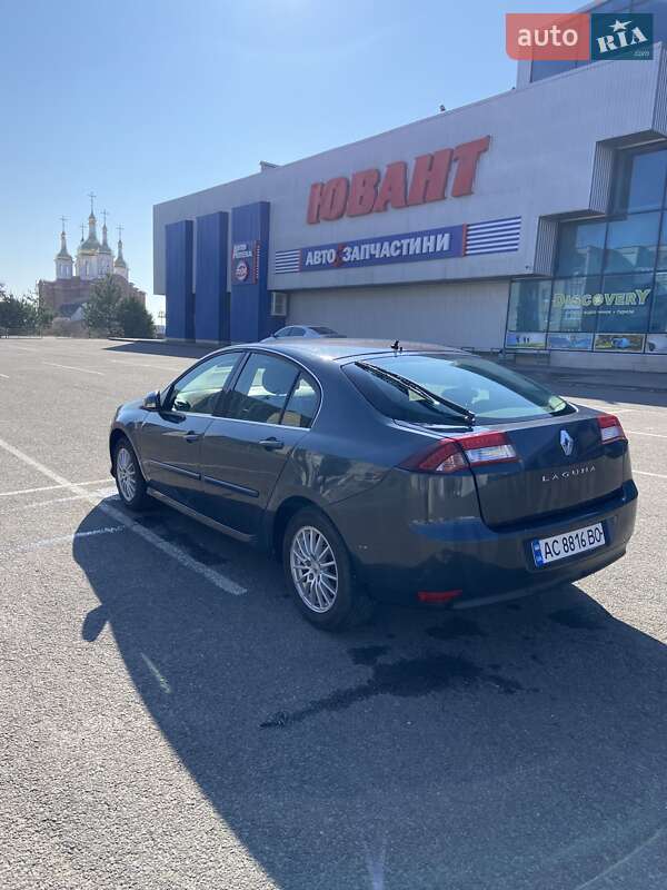 Ліфтбек Renault Laguna 2011 в Ковелі