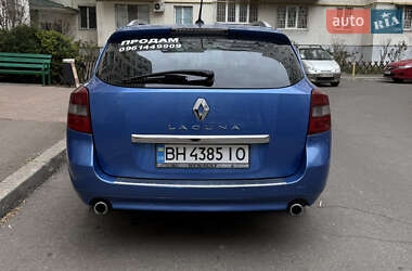 Универсал Renault Laguna 2011 в 