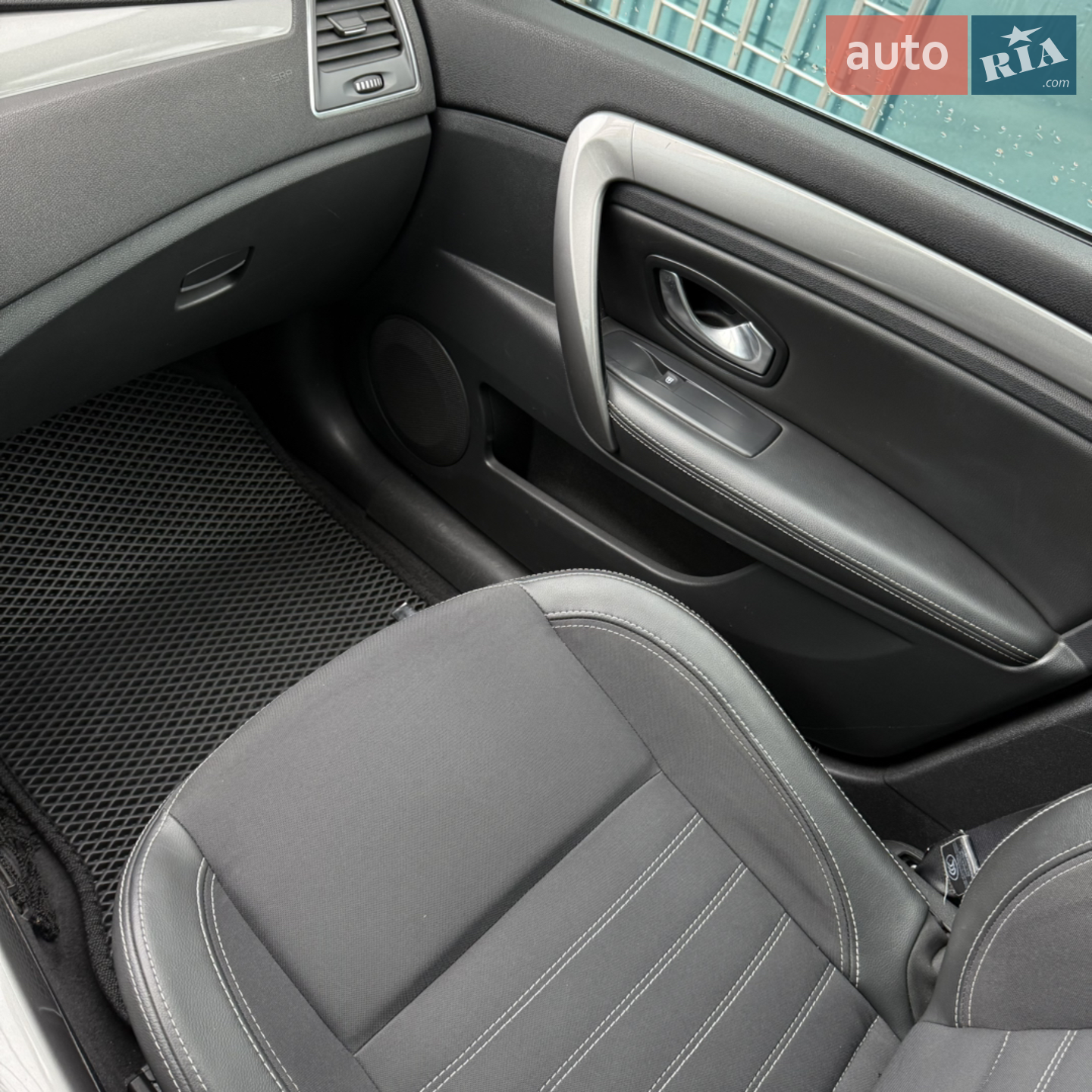 2011 Renault Laguna - мініатюра 15