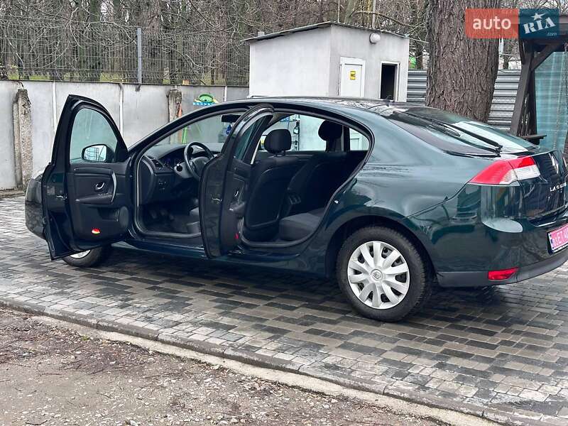 Лифтбек Renault Laguna 2007 в Кропивницком
