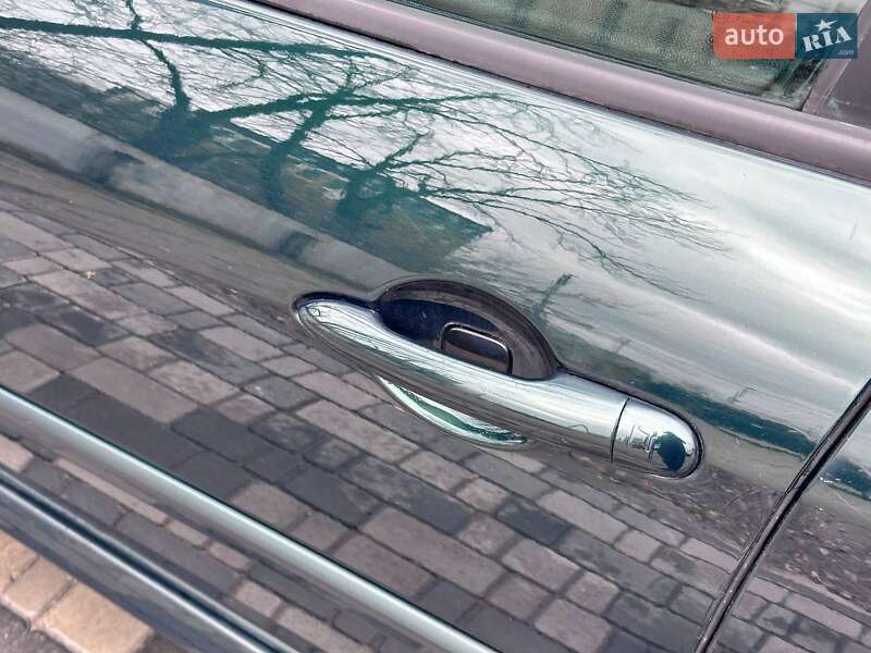 Лифтбек Renault Laguna 2007 в Кропивницком