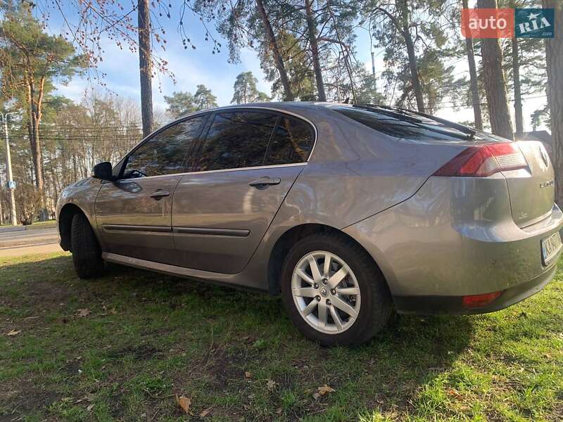 Лифтбек Renault Laguna 2012 в Киеве фото 7 Лифтбек Renault Laguna 2012 в Киеве