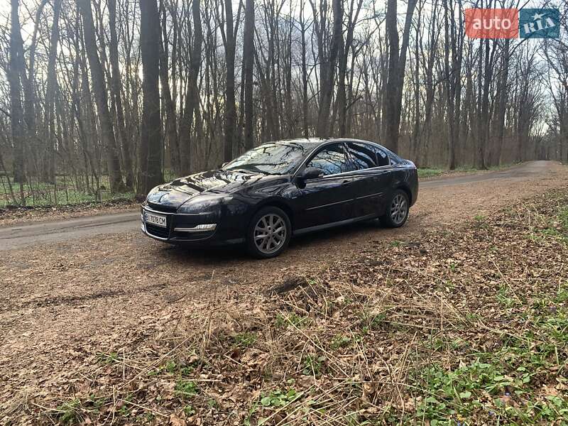Ліфтбек Renault Laguna 2014 в Гадячі