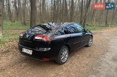 Ліфтбек Renault Laguna 2014 в 