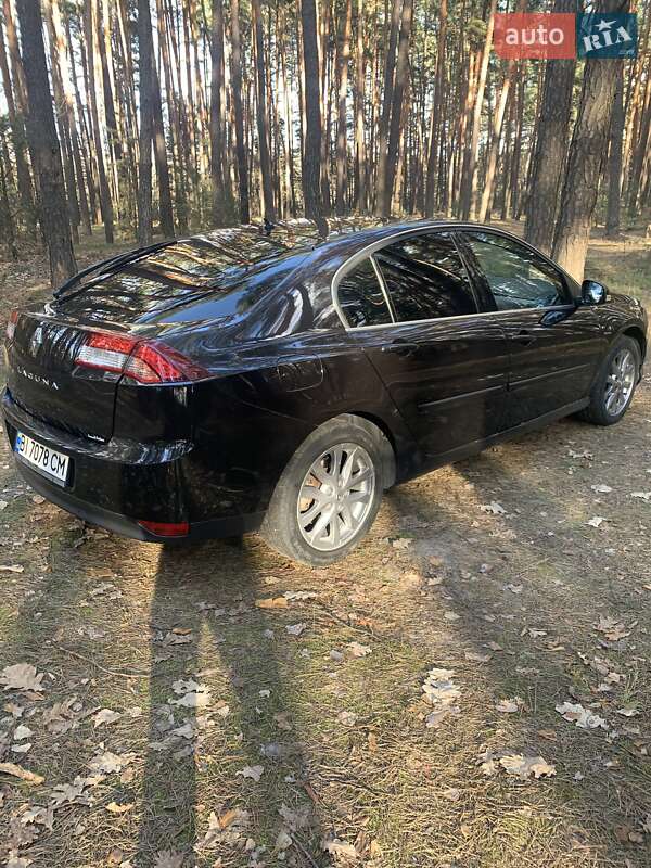 Ліфтбек Renault Laguna 2014 в Гадячі