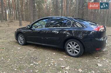 Ліфтбек Renault Laguna 2014 в 