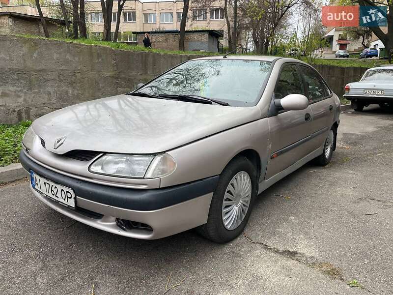 Лифтбек Renault Laguna 1995 в 