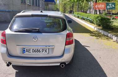 Универсал Renault Laguna 2011 в 