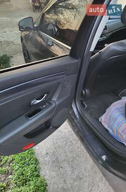 Универсал Renault Laguna 2010 в 