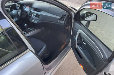 Универсал Renault Laguna 2011 в 