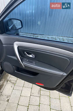 Лифтбек Renault Laguna 2011 в 