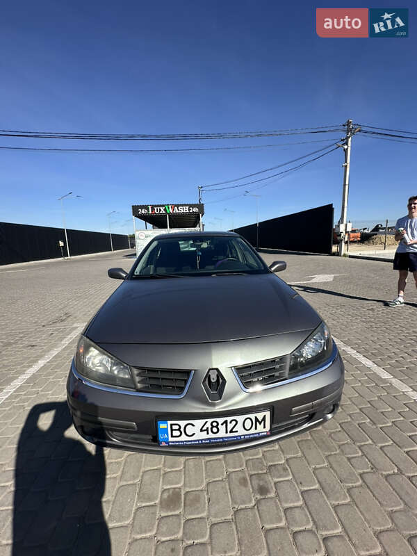 Лифтбек Renault Laguna 2006 в 