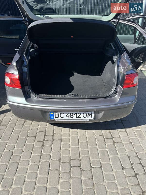Ліфтбек Renault Laguna 2006 в Львові