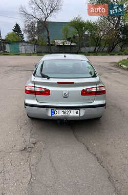 Лифтбек Renault Laguna 2003 в 