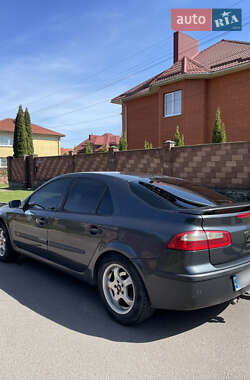 Лифтбек Renault Laguna 2001 в Ровно