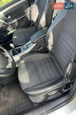 Универсал Renault Laguna 2010 в 