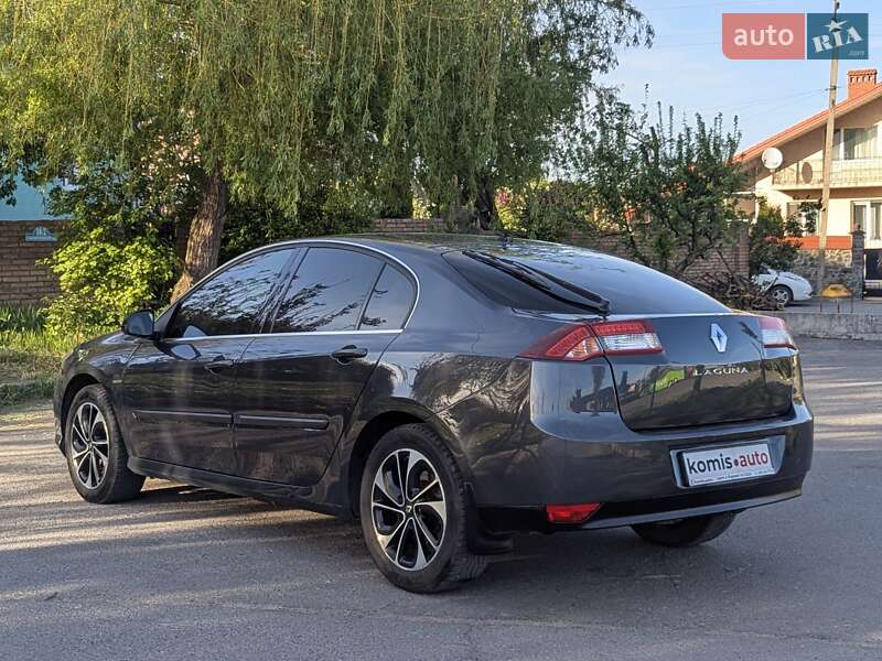 Ліфтбек Renault Laguna 2013 в Хмельницькому