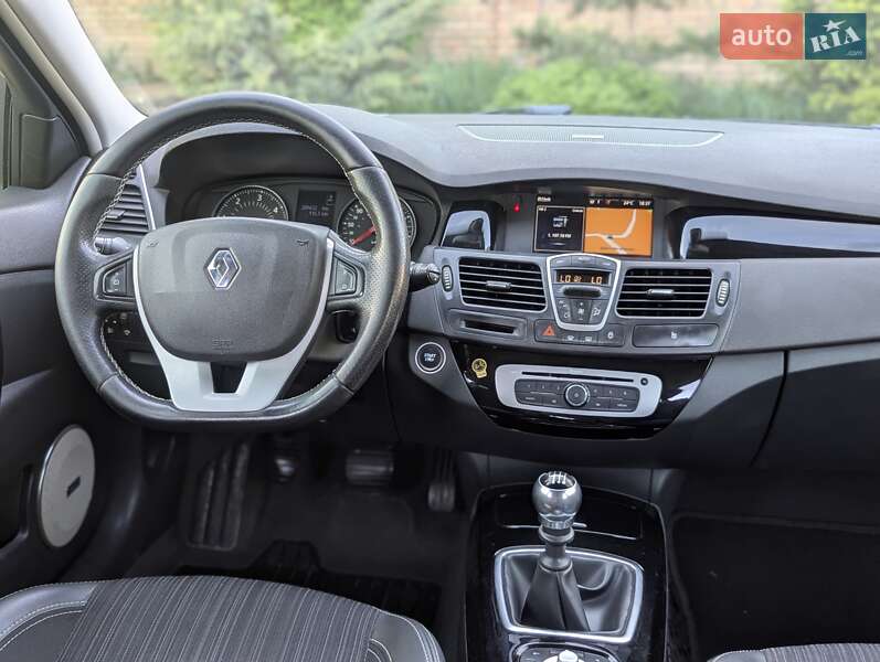 Ліфтбек Renault Laguna 2013 в Хмельницькому