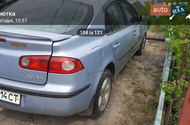 Ліфтбек Renault Laguna 2001 в Мачухах