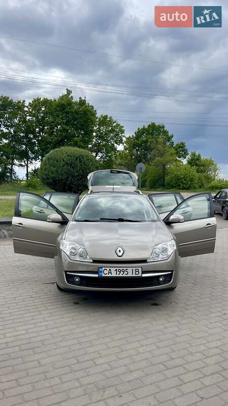 Универсал Renault Laguna 2009 в Смеле