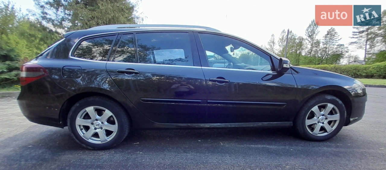 2011 Renault Laguna - мініатюра 27