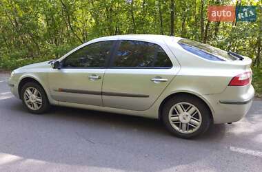 Лифтбек Renault Laguna 2002 в 