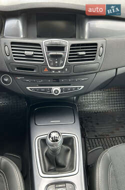Універсал Renault Laguna 2010 в 