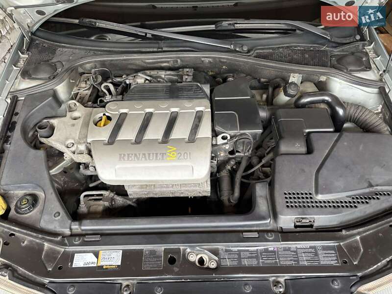 Универсал Renault Laguna 2004 в Харькове