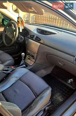 Универсал Renault Laguna 2001 в 