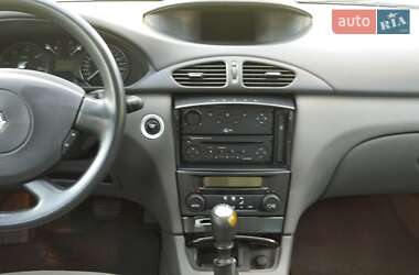 Універсал Renault Laguna 2002 в 