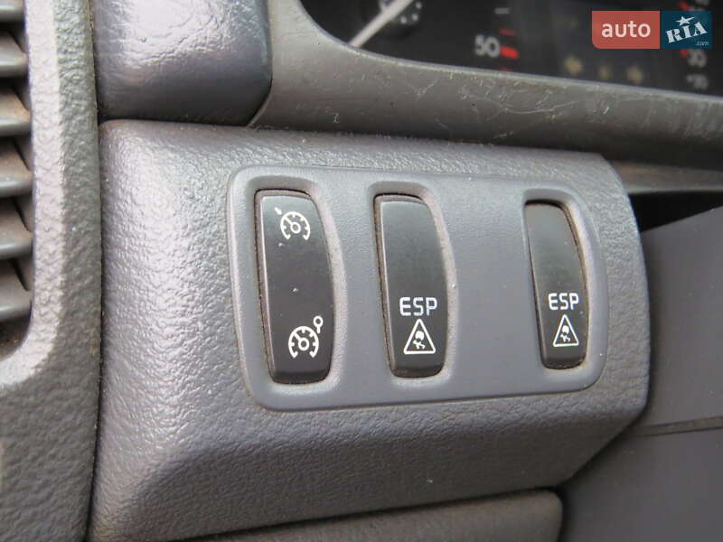 Ліфтбек Renault Laguna 2002 в Кропивницькому
